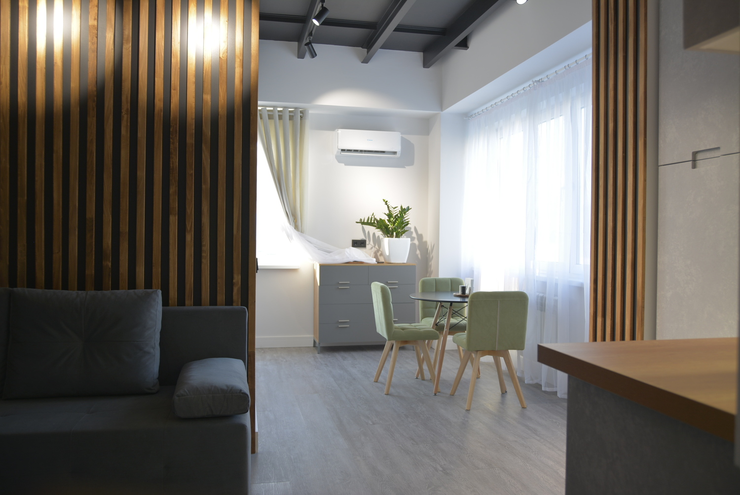 <span style="font-weight: normal;"> СТУДИЯ "SEASONS 365" на Пионерской. S =</span> <span style="font-weight: normal;">36 кв.м.</span>